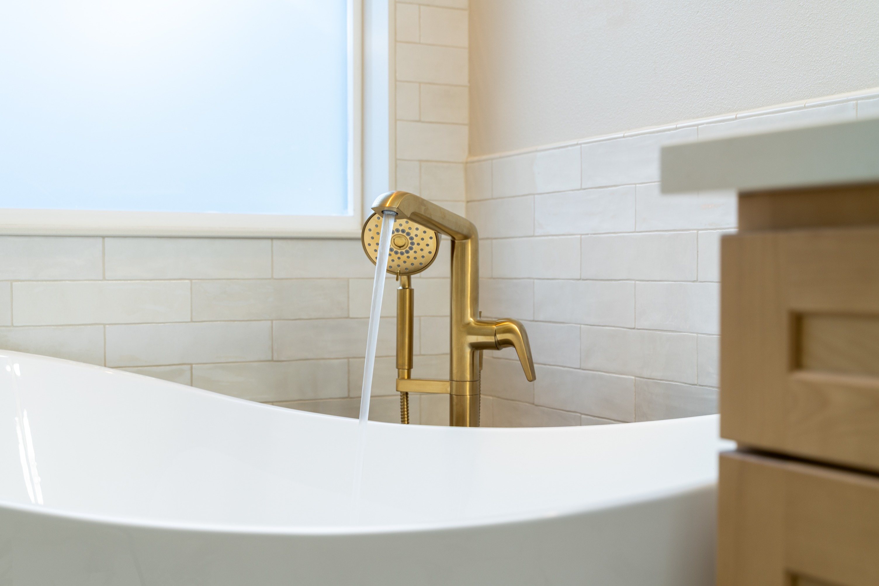 Woodinville Master Bath Remodel: Spa-Like Transformation After
