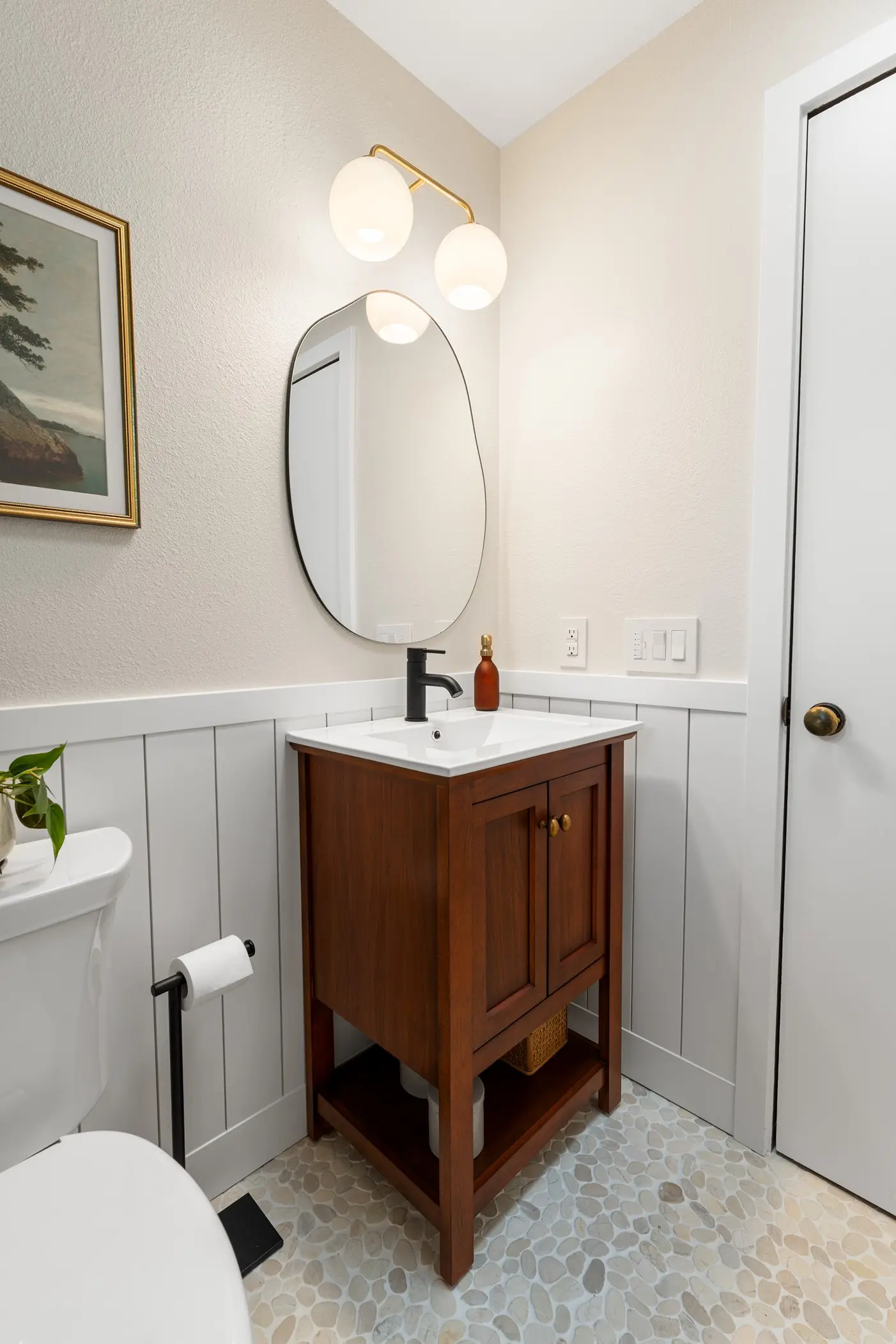 Guest Bath Transformation – Monroe After 