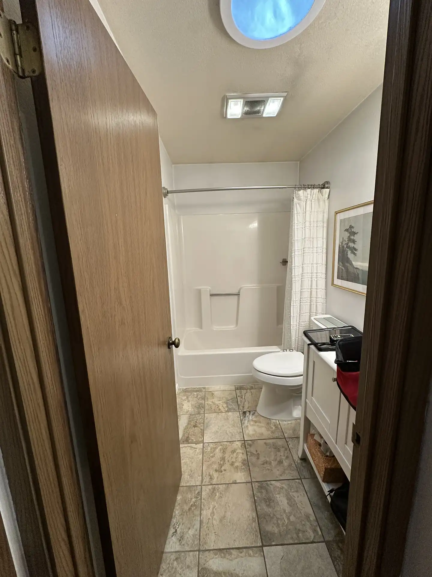 Guest Bath Transformation – Monroe Proccess
