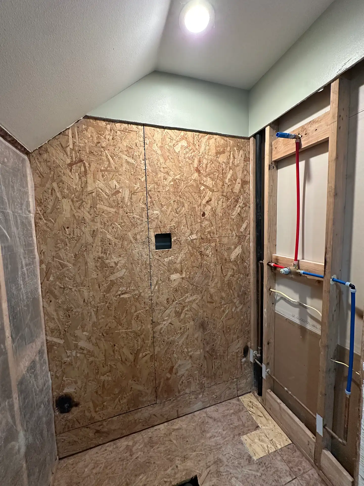 Rustic-Modern Bathroom Remodel in Snohomish - A 2-Week Transformation Process 