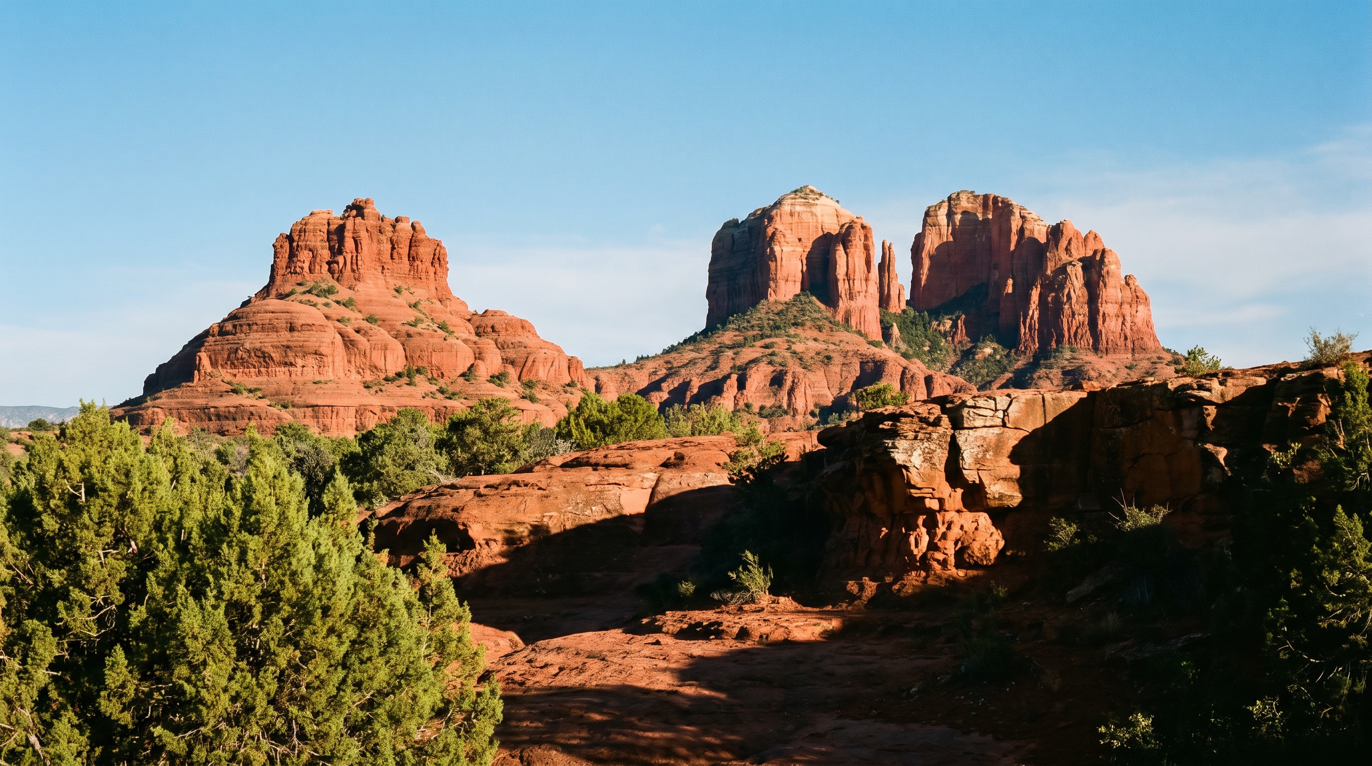 Red rocks of Sedona in afternoon light