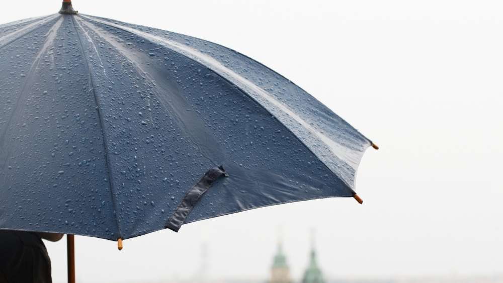 Weather Flight Cancellations: What Airlines Owe You vs. What Actually Protects You