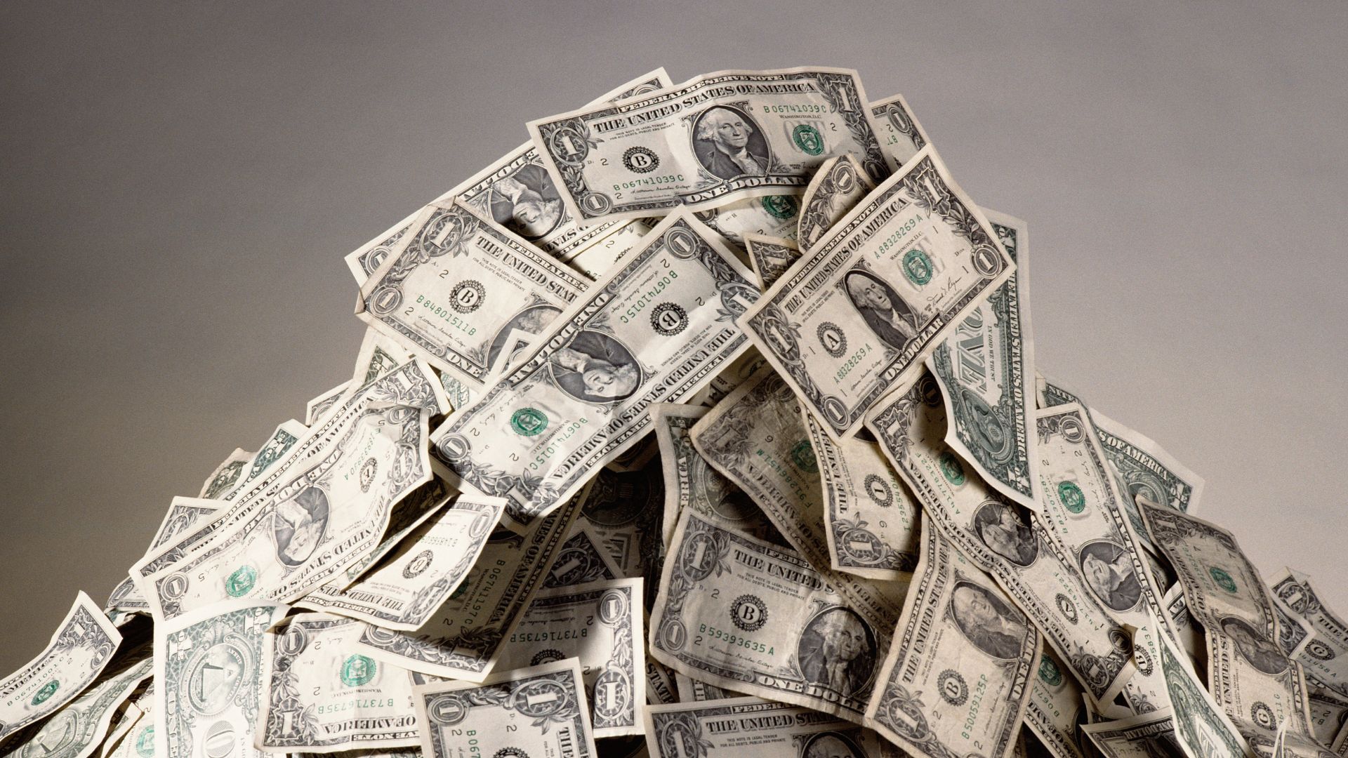 How to Turn Business Credit Card Points into Liquid Cash Flow
