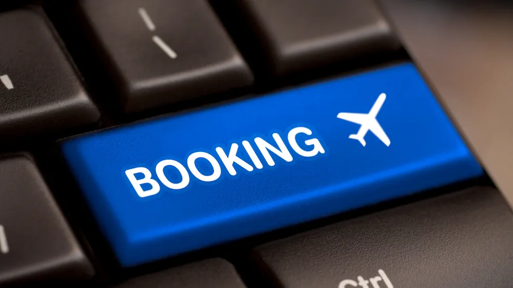 How to Use Amex Points for Flights: Booking Through Amex Travel vs. Transfer Partners