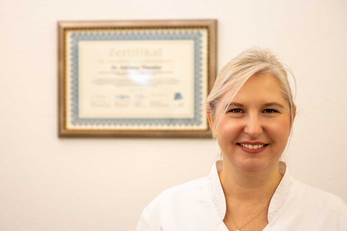 Portrait Dr. Adriana Theodor