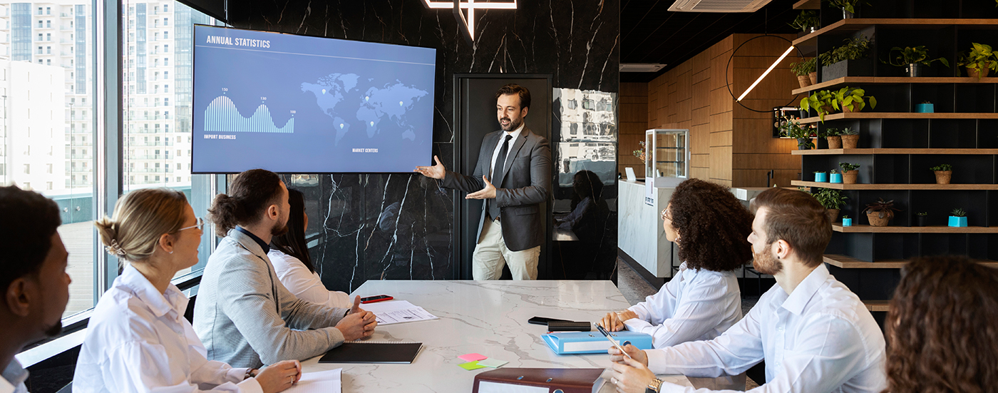 ما هو نظام قوالب PowerPoint المؤسسي؟ دليل لفرق المؤسسات