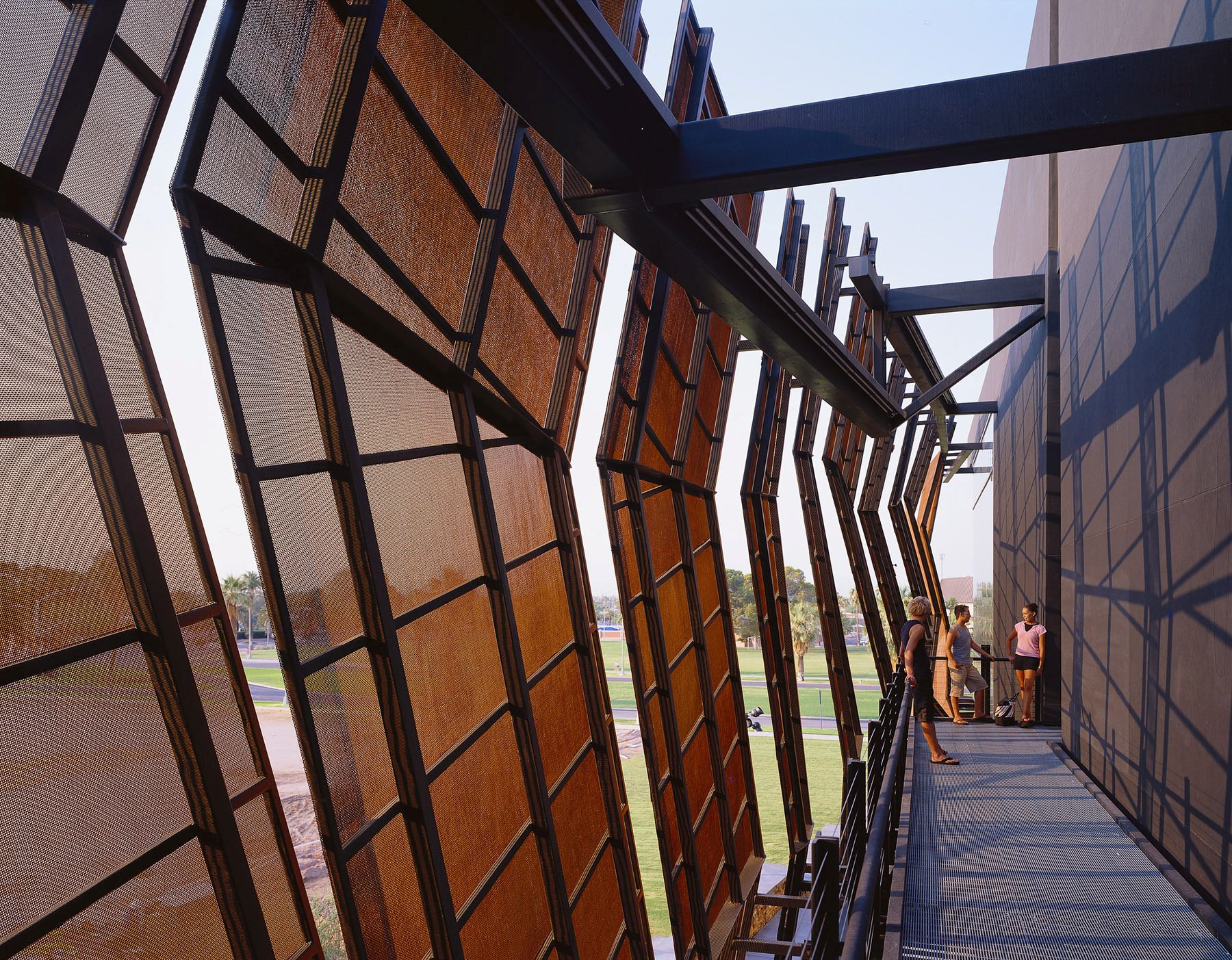 The idea of a three-dimensional mobius strip became the form-generating device for the inside and the outside of the building.