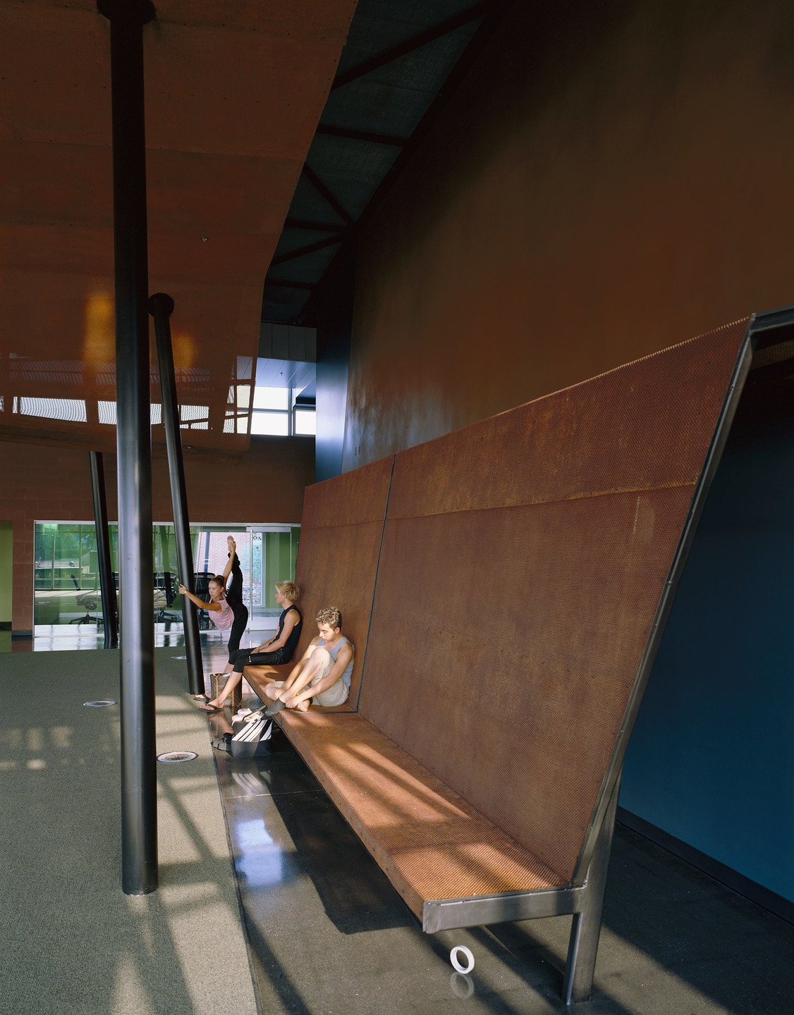 The idea of a three-dimensional mobius strip became the form-generating device for the inside and the outside of the building.