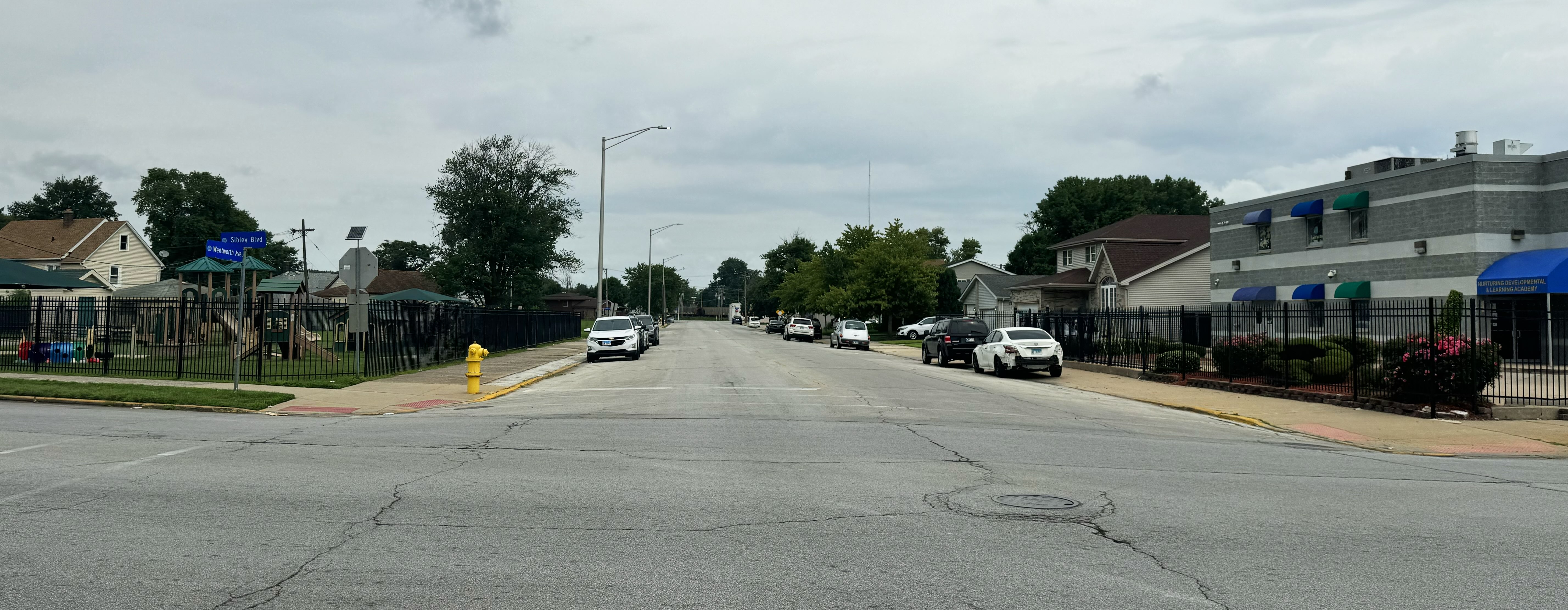 Intersection of Sibley Blvd and Wentworth Ave 