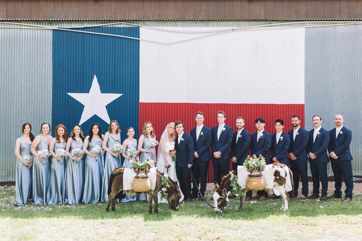 Groomsmen and Bridesmaid Duties Explained: A Texas Hill Country Guide to Supporting the Bride and Groom
