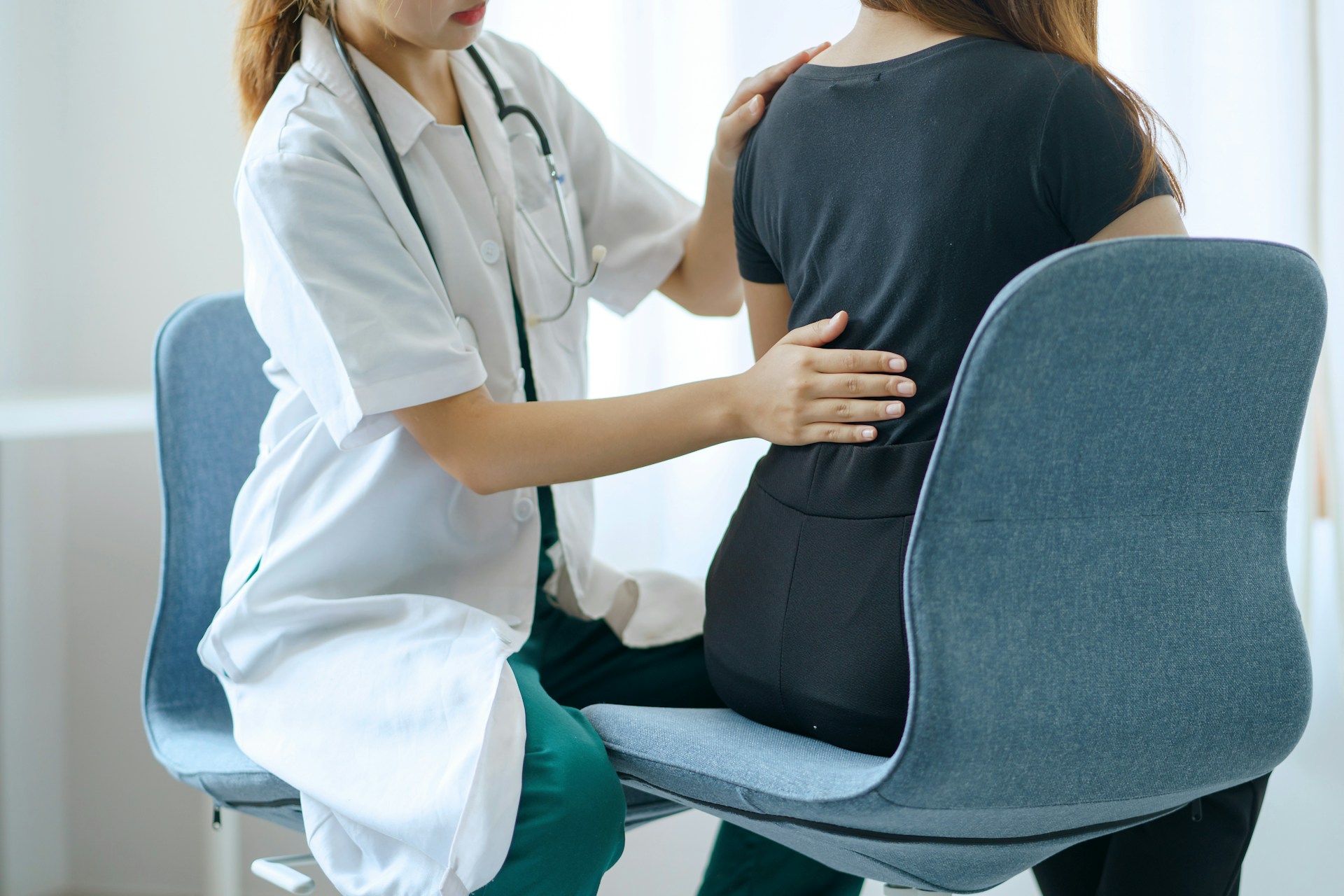Back Pain Physiotherapy in Cairo During Colder Months
