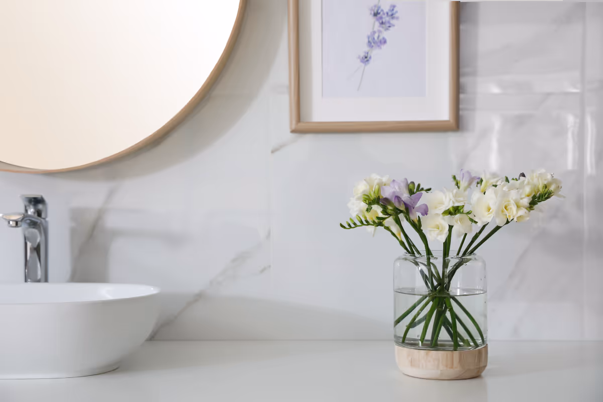 minimalist bathroom with flowers