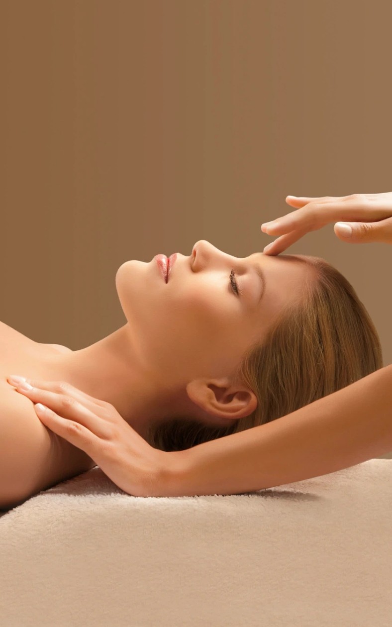 Gentle Anti-Stress head and neck massage designed for deep relaxation at Wellnest