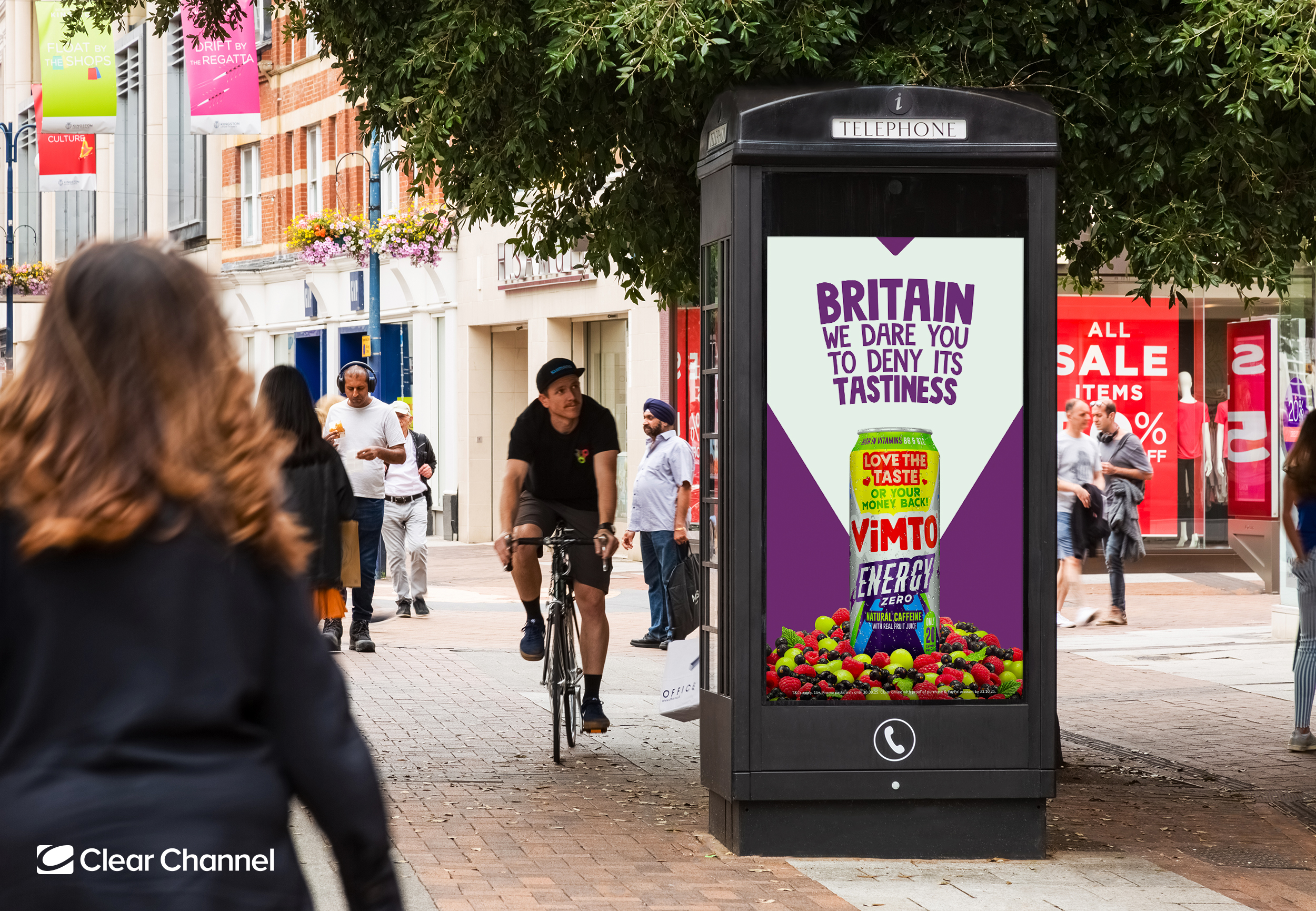 adshel_live_phonebox_day.jpg