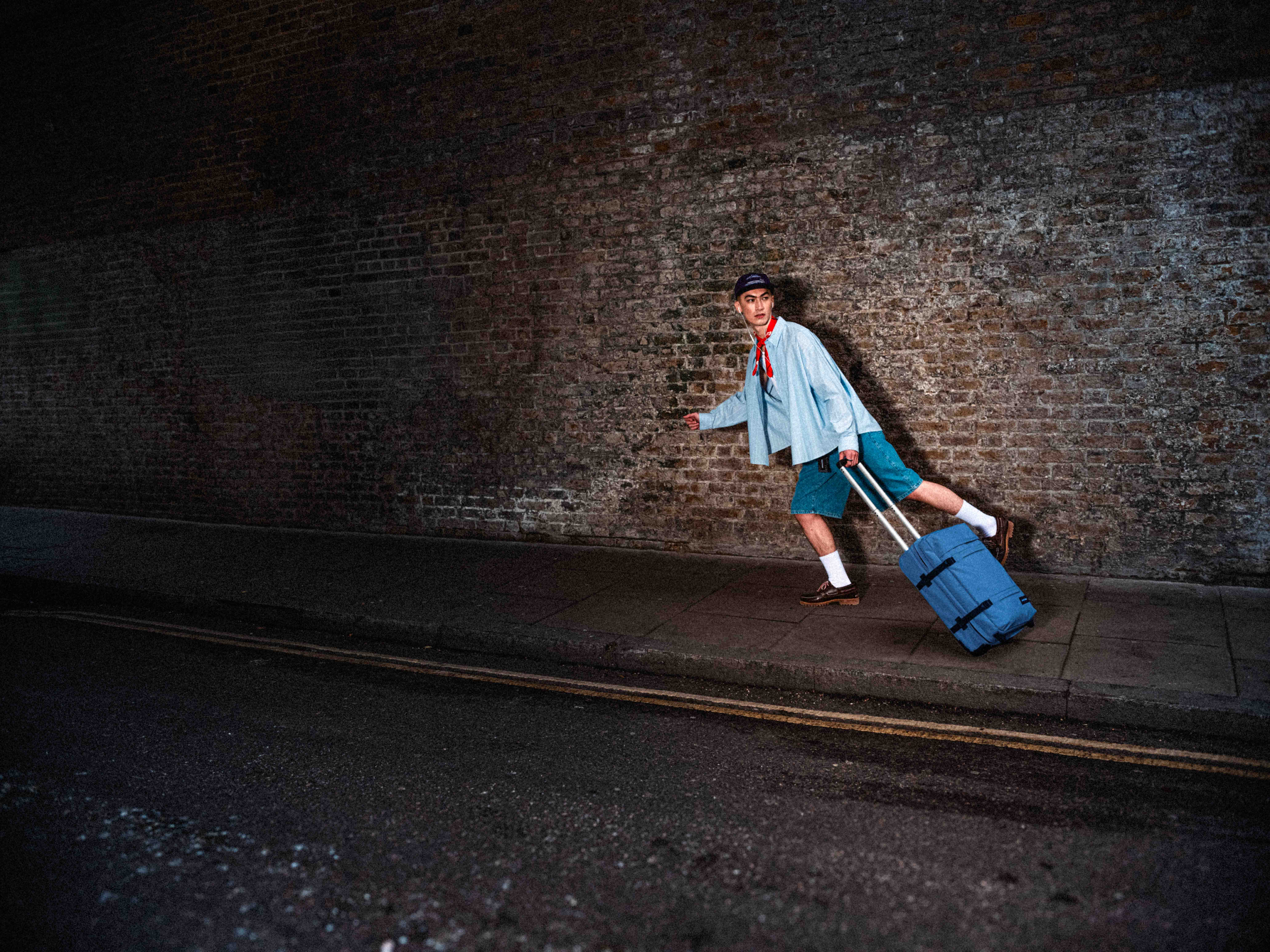 EASTPAK-20598_FULL BLEED.jpg