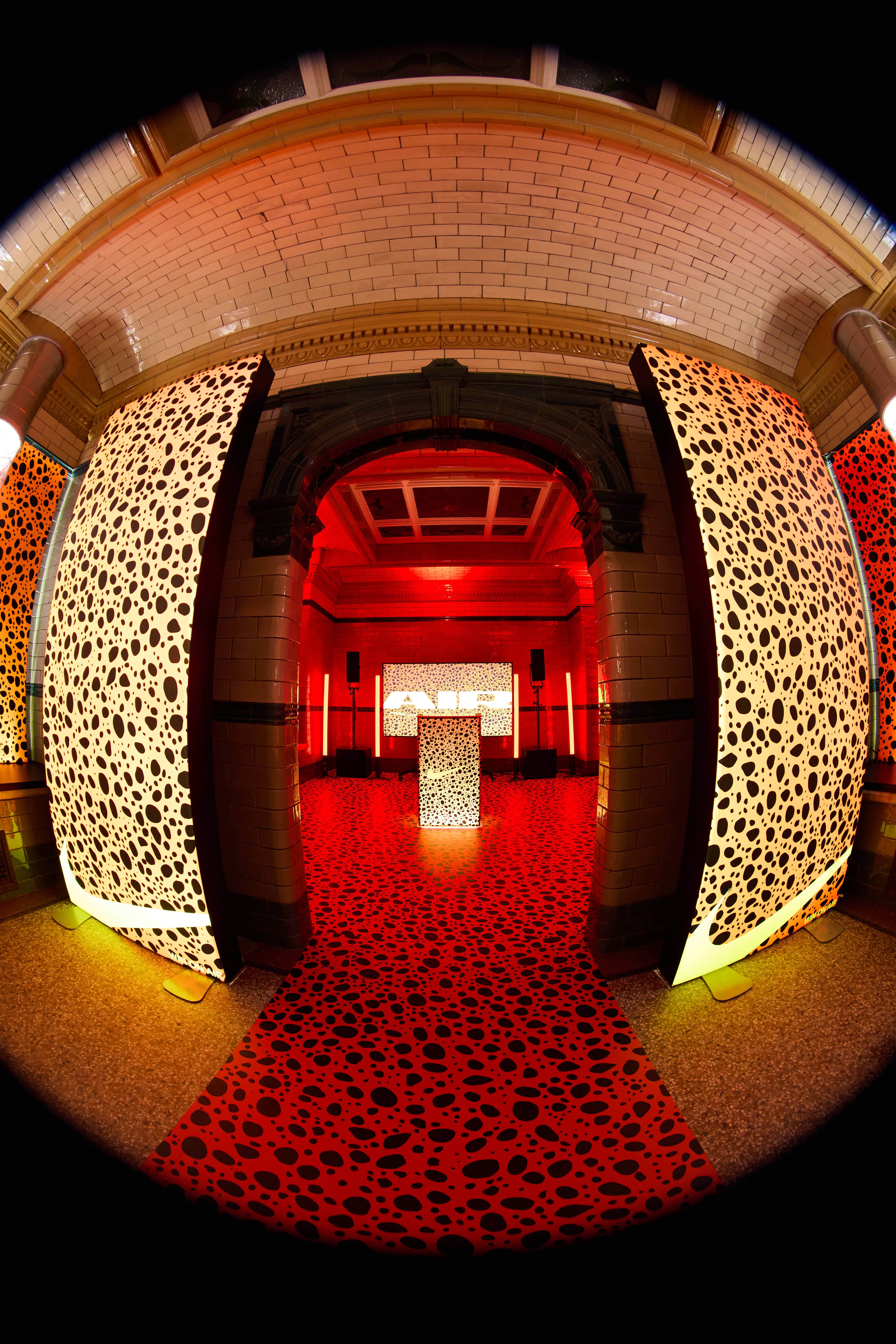 NIKE_VICTORIABATHS_ 4-min.jpg