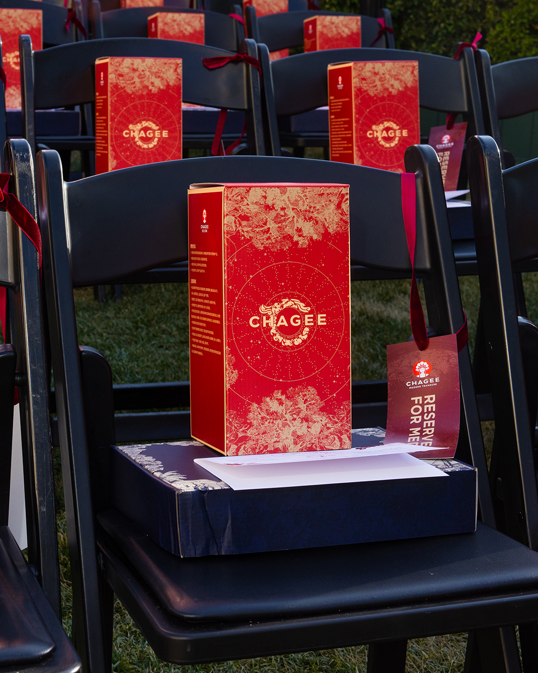 04_Chagee_Box_Seats.jpg
