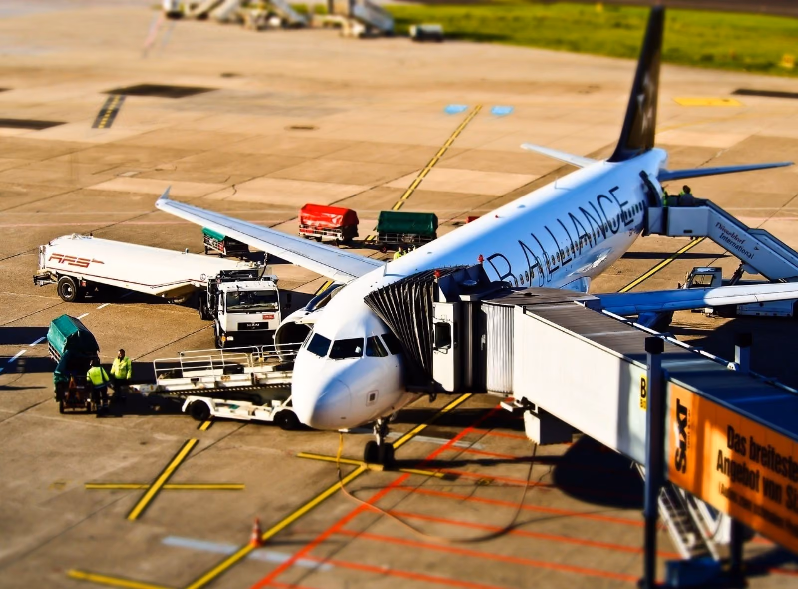 Dexory Leveraging AI and real time data to improve warehouse operations at Menzies Aviation