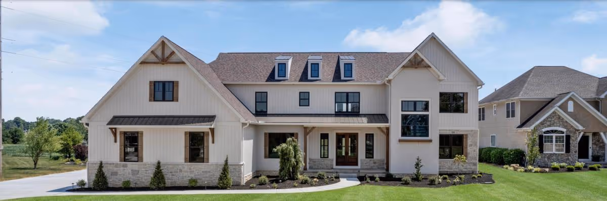 PH Design and Construction 1200x1200.jpeg