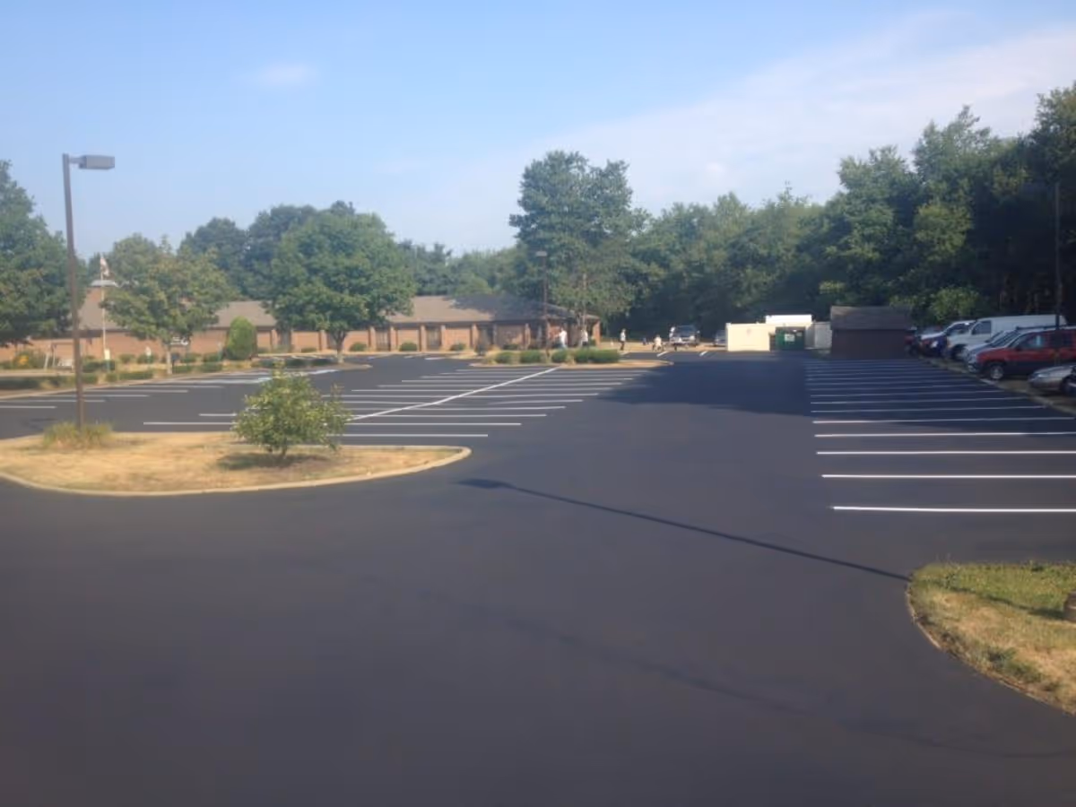 Larsco Construction 1200x1200.jpeg