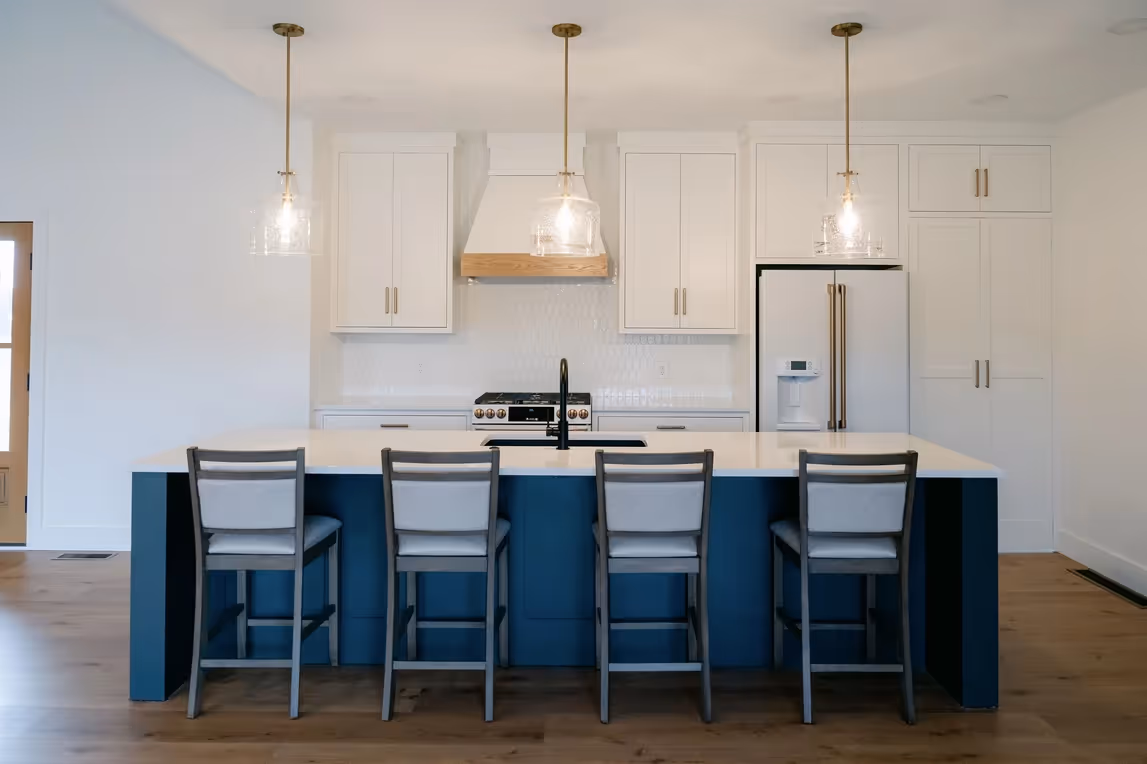 Hostetler Builders4.png