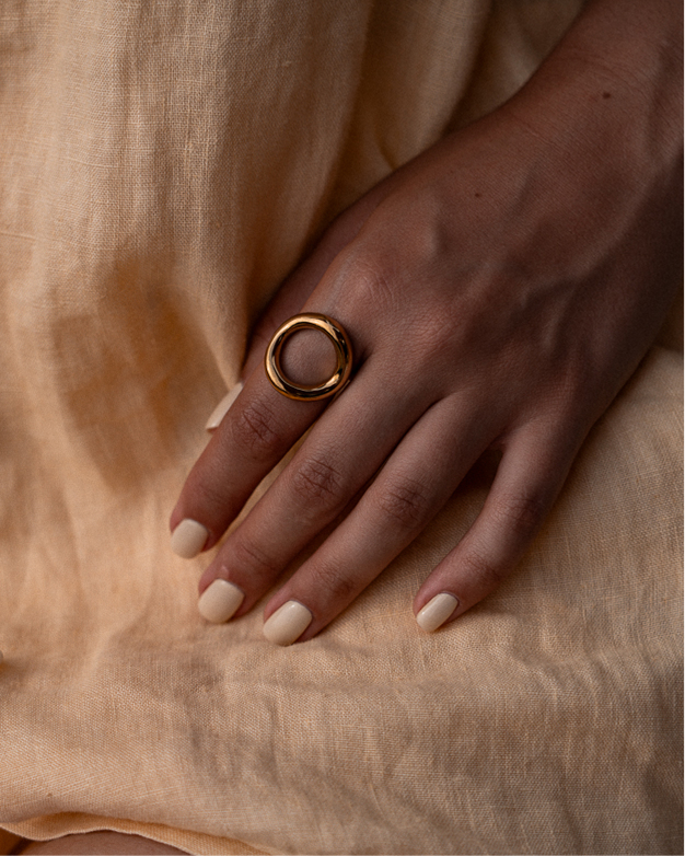 Menton Ring
