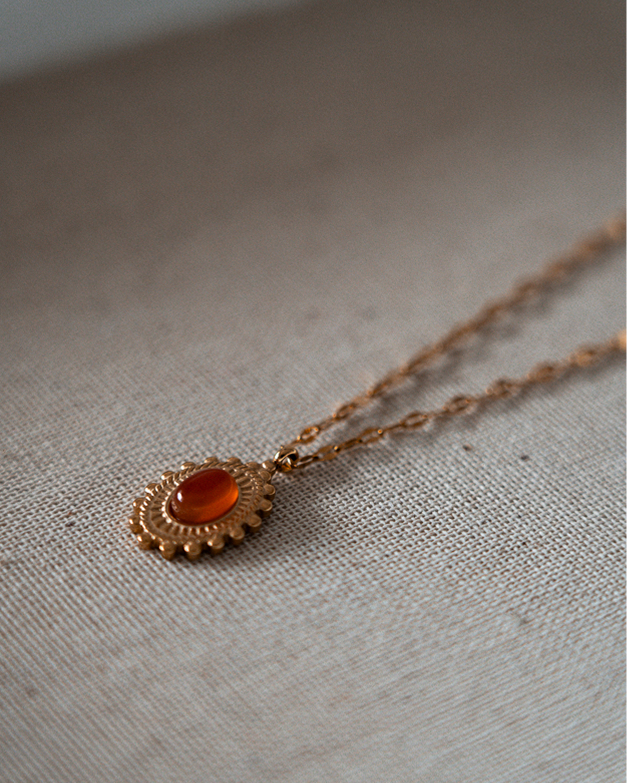 Safir Necklace