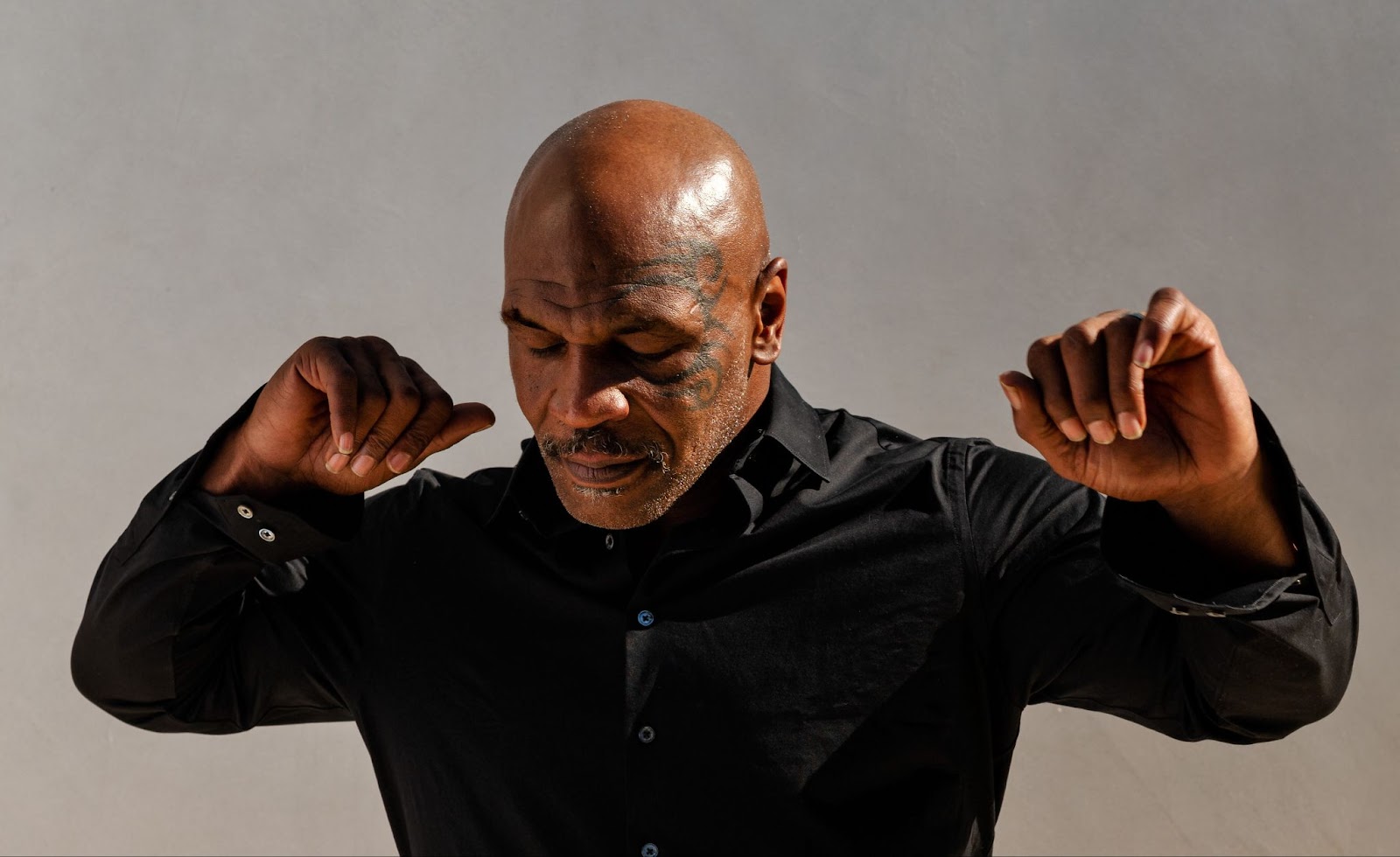 Mike Tyson Futurola