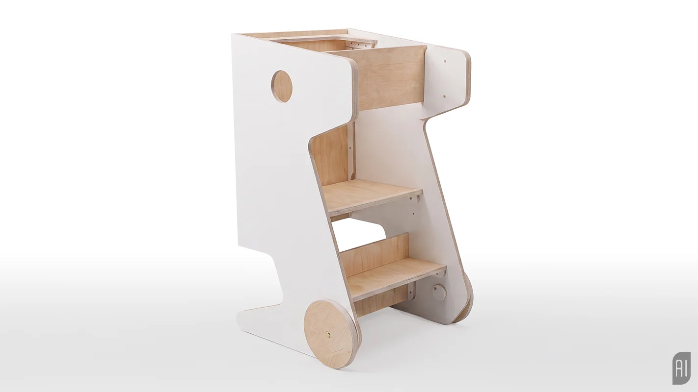 Weißer Kinder-Lernturm aus Holz mit Stufen in hellem Naturholz-Look. Bild aus einer KI-Hybrid-Produktion von Panda Pictures.