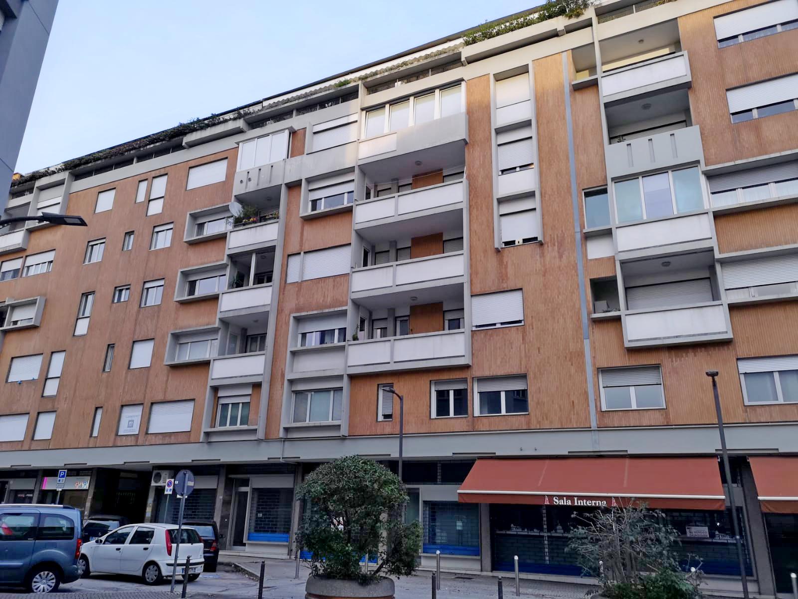 TC001 PORDENONE - AMBULATORIO NEGOZIO UFFICIO ESPOSIZIONE