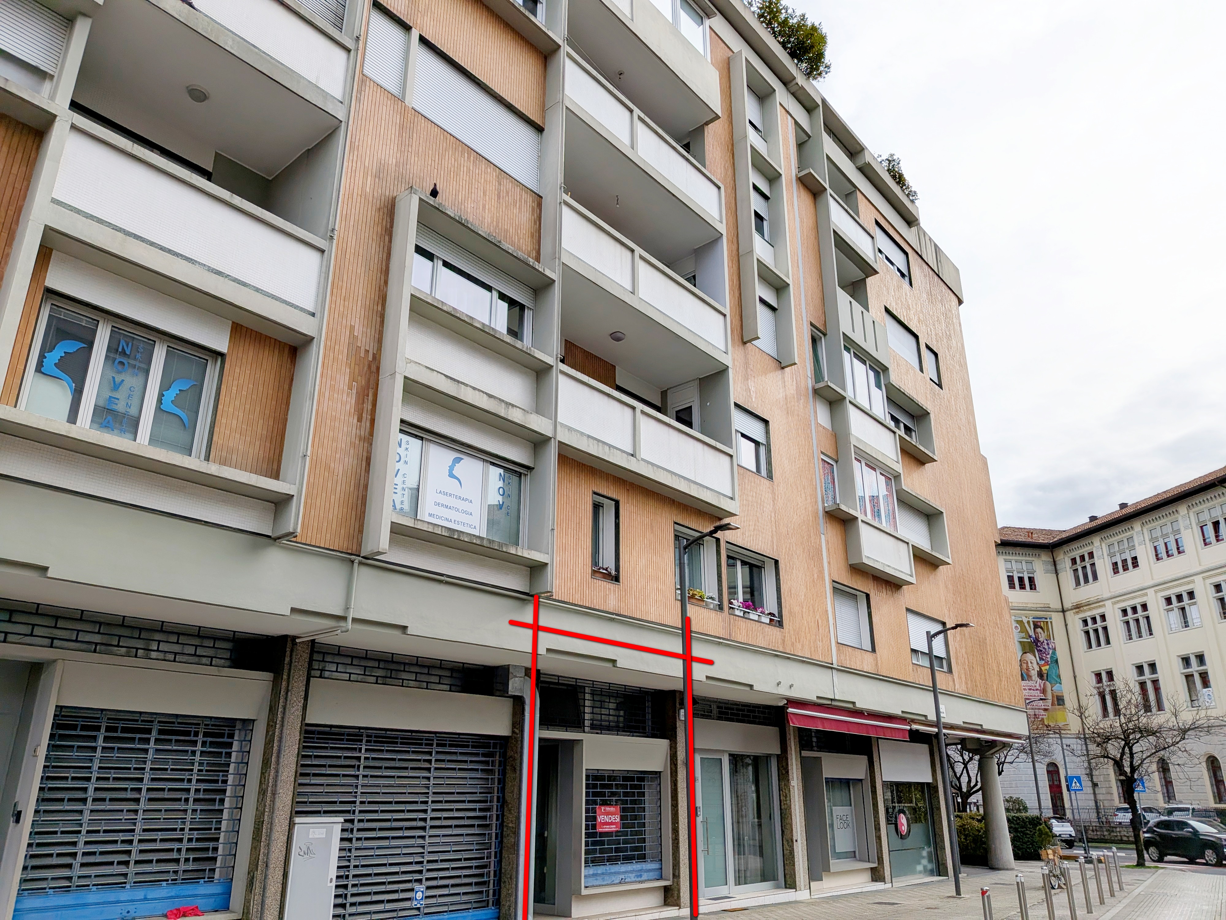 TC001 PORDENONE - AMBULATORIO NEGOZIO UFFICIO ESPOSIZIONE