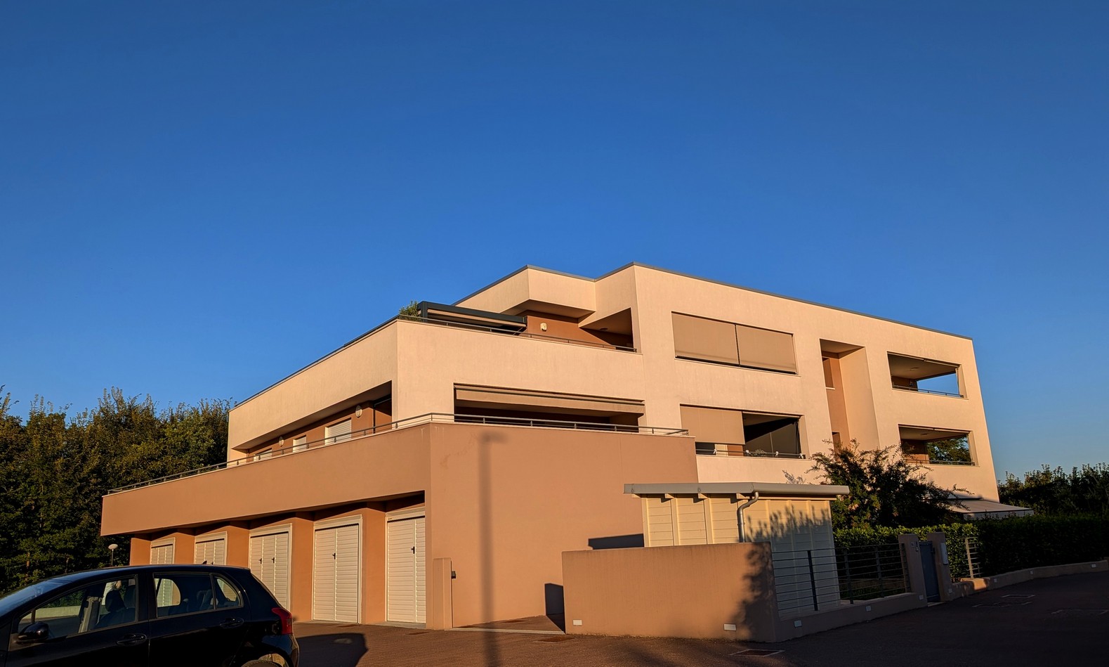 TC478 FIUME VENETO - ATTICO CON AMPIO TERRAZZO, GARAGE DOPPIO E POSTO AUTO