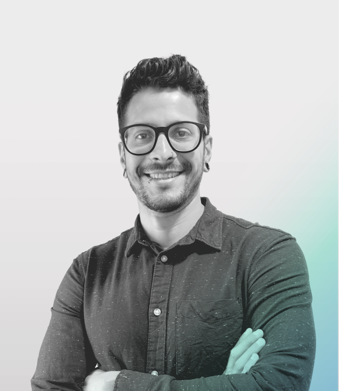 photo of Carlos Flores