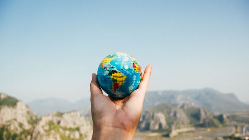 Ouverture au monde et voyages