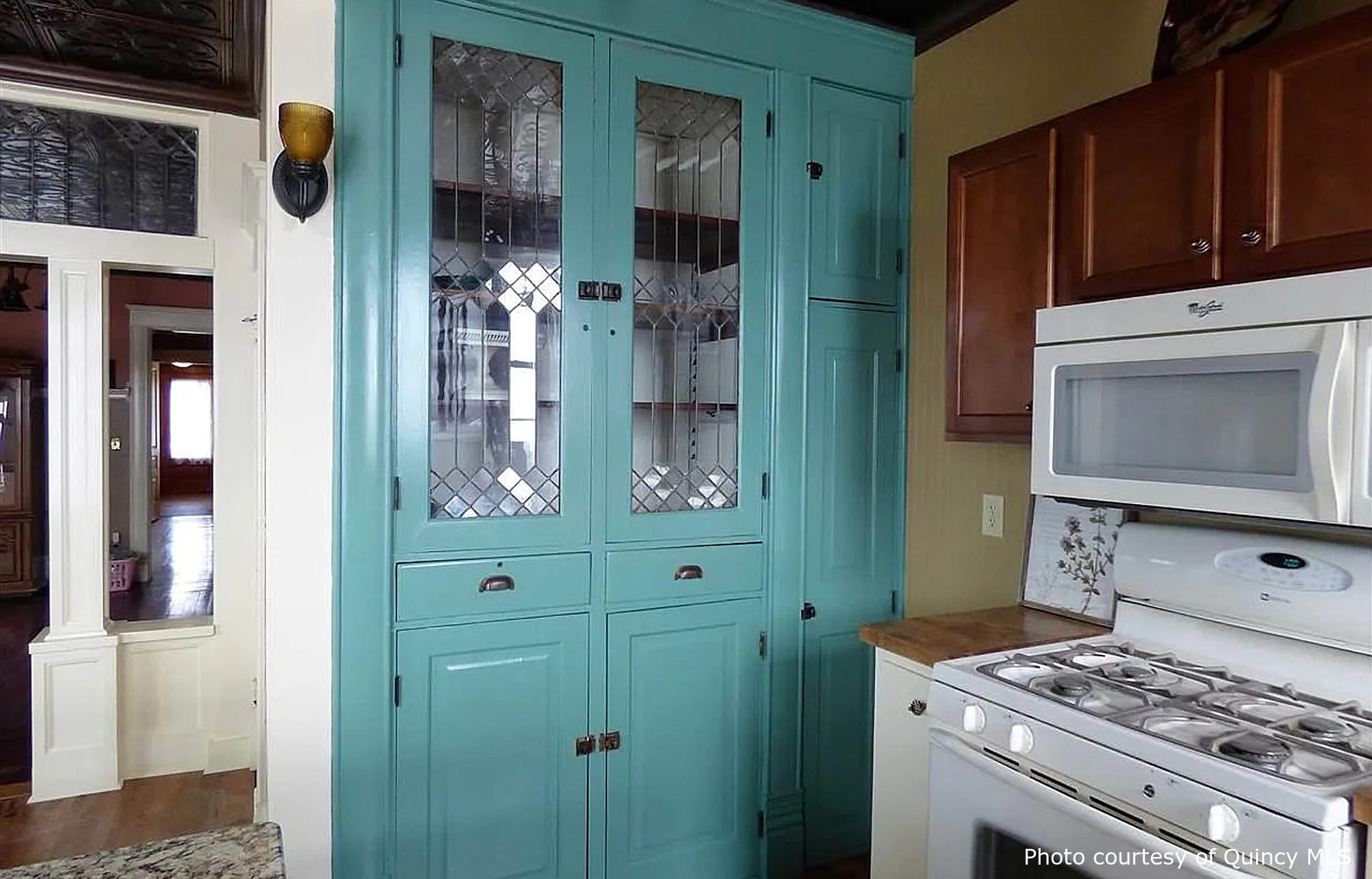 Emminga Residence, a beautiful historic home in Golden, IL, designed by architect George F. Barber.