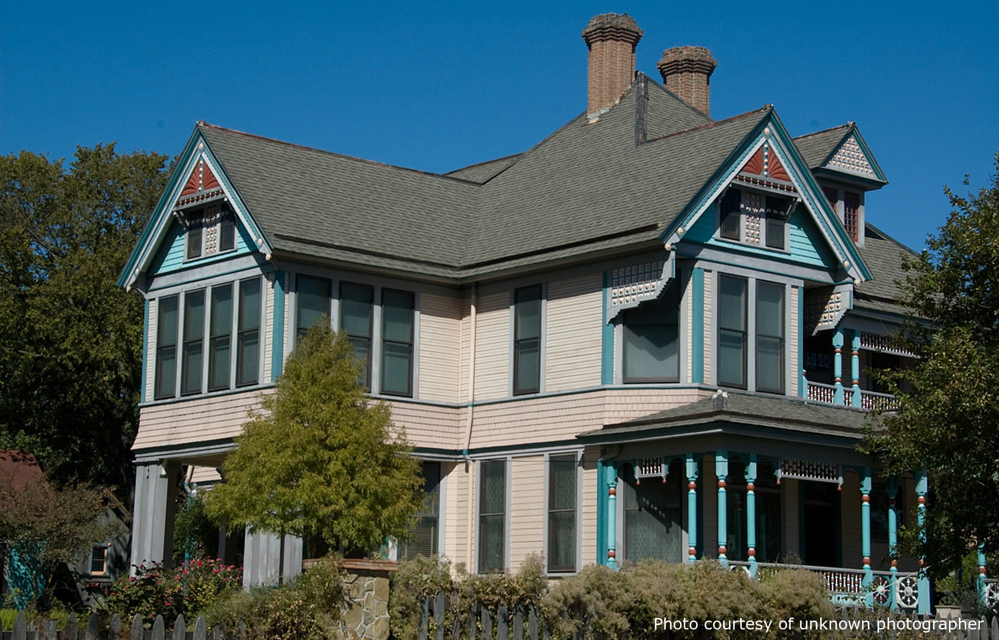 Nash Residence, a beautiful historic home in Waco, TX, designed by architect George F. Barber.