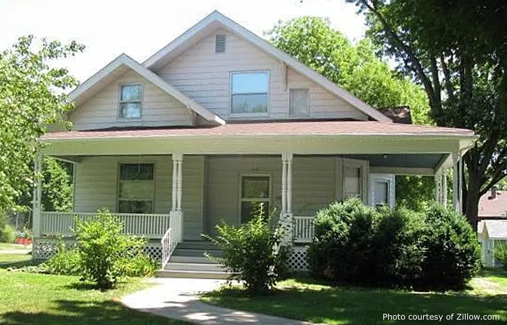 Unknown Residence, a beautiful historic home in Villisca, IA, designed by architect George F. Barber.