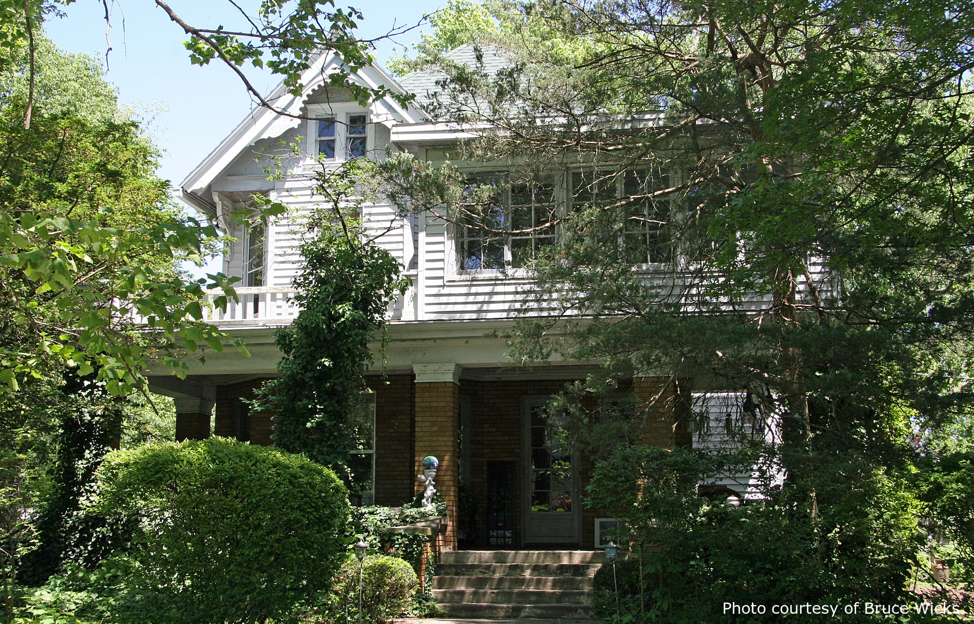 Unknown Residence, a beautiful historic home in Rolfe, IA, designed by architect George F. Barber.
