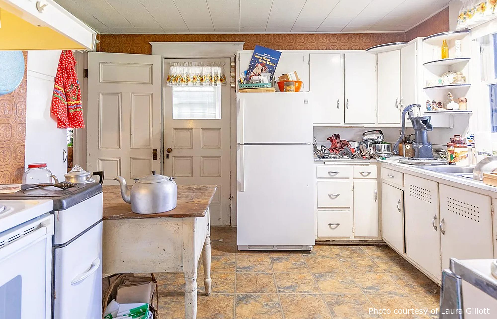 Crandall Residence, a beautiful historic home in Lebanon, OR, designed by architect George F. Barber.