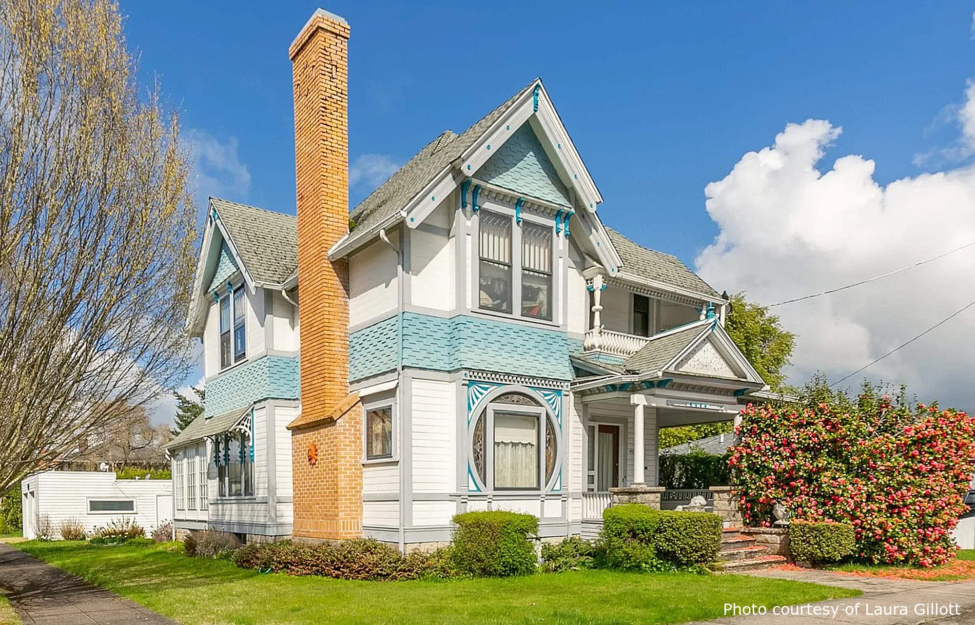Crandall Residence, a beautiful historic home in Lebanon, OR, designed by architect George F. Barber.