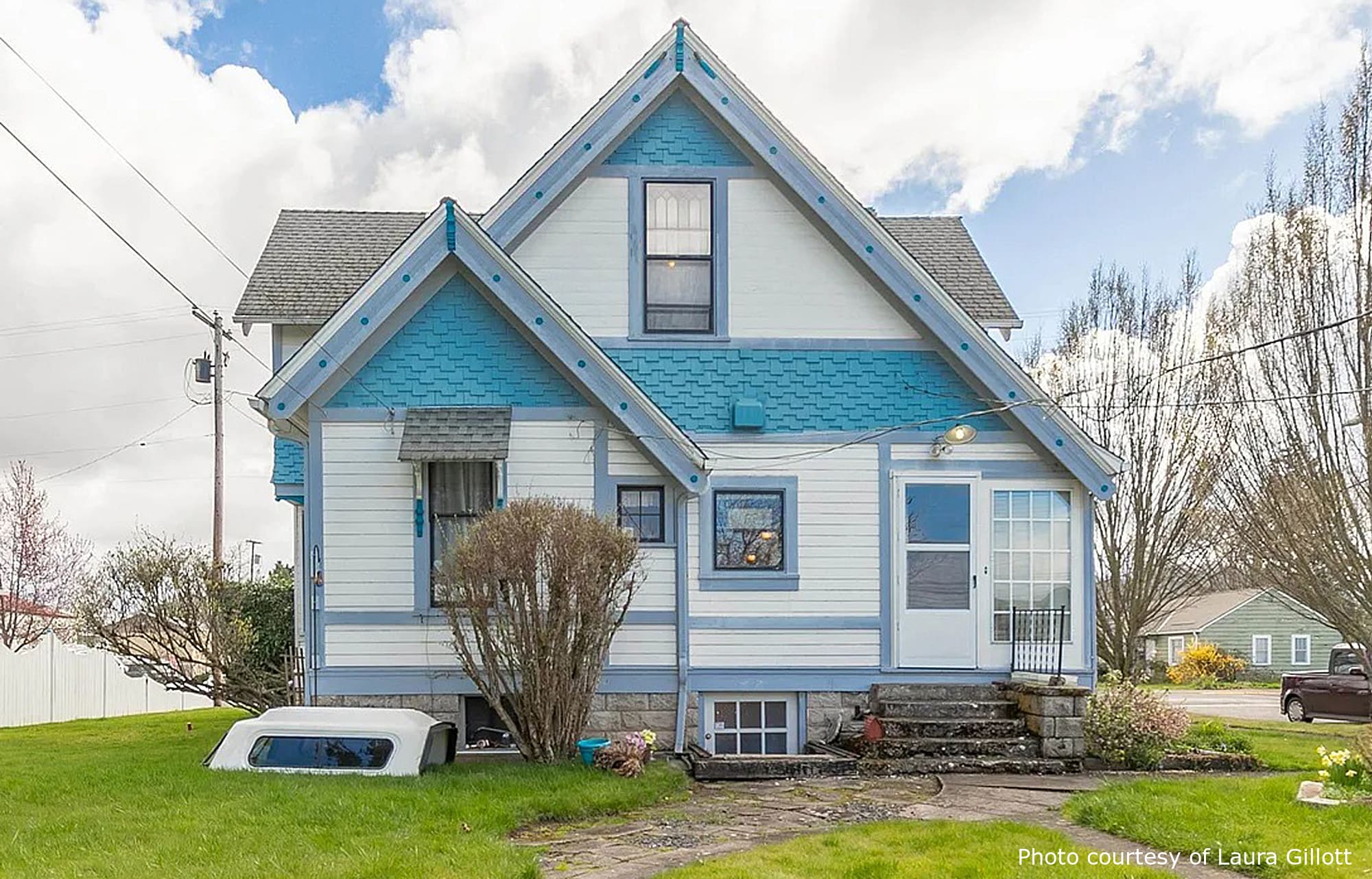 Crandall Residence, a beautiful historic home in Lebanon, OR, designed by architect George F. Barber.