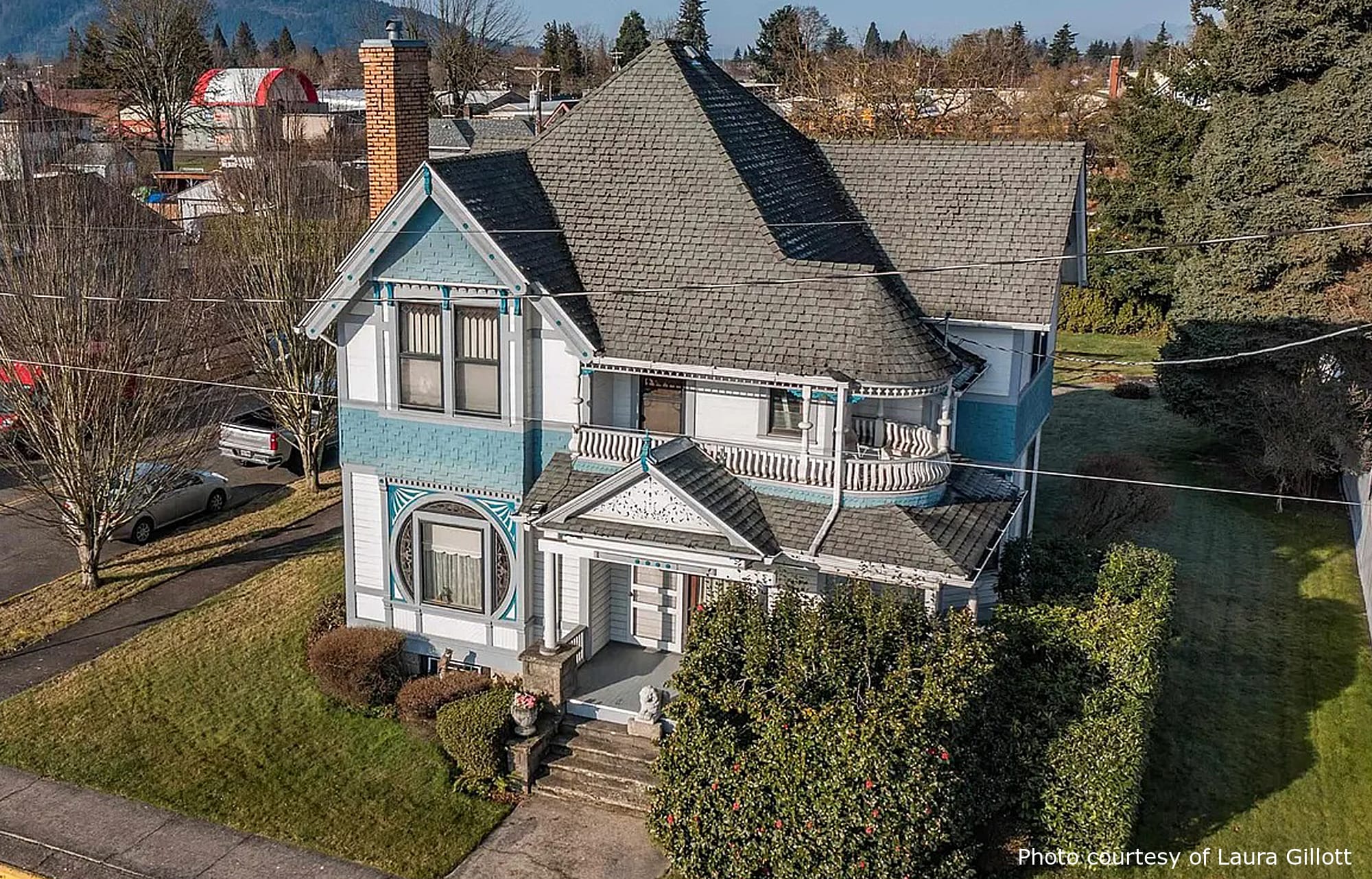 Crandall Residence, a beautiful historic home in Lebanon, OR, designed by architect George F. Barber.