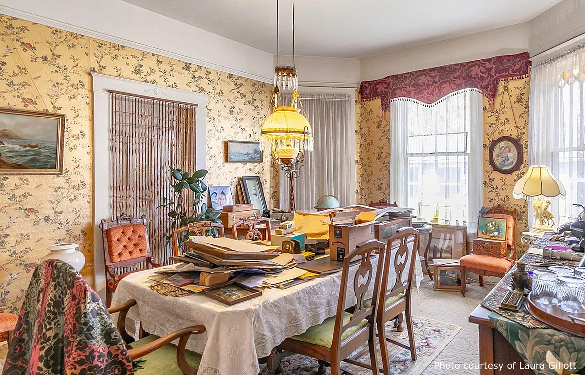 Crandall Residence, a beautiful historic home in Lebanon, OR, designed by architect George F. Barber.
