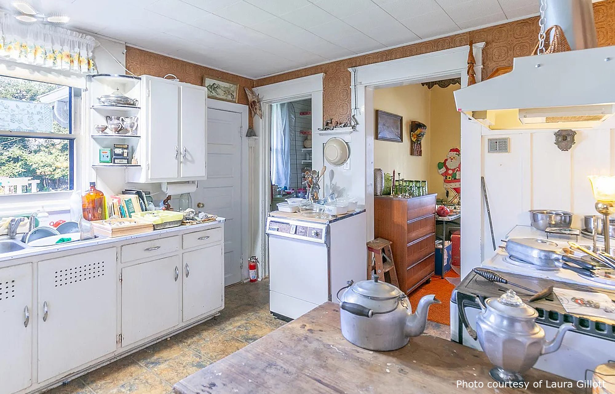 Crandall Residence, a beautiful historic home in Lebanon, OR, designed by architect George F. Barber.