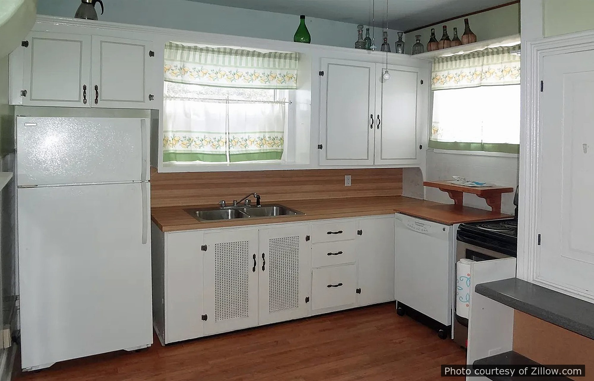 Unknown Residence, a historic home located in Rochester, IN designed by architect George F. Barber.