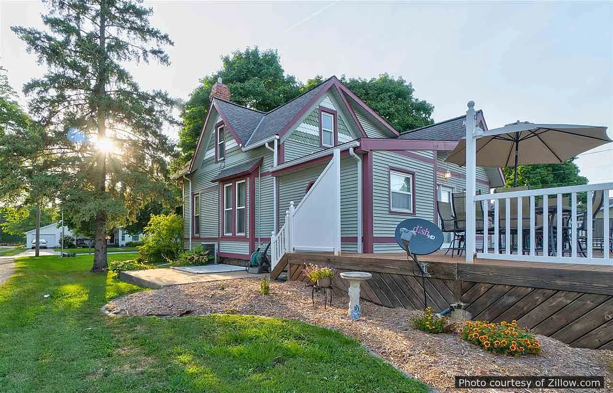 Cox Residence, a historic home located in Winfield, IA designed by architect George F. Barber.