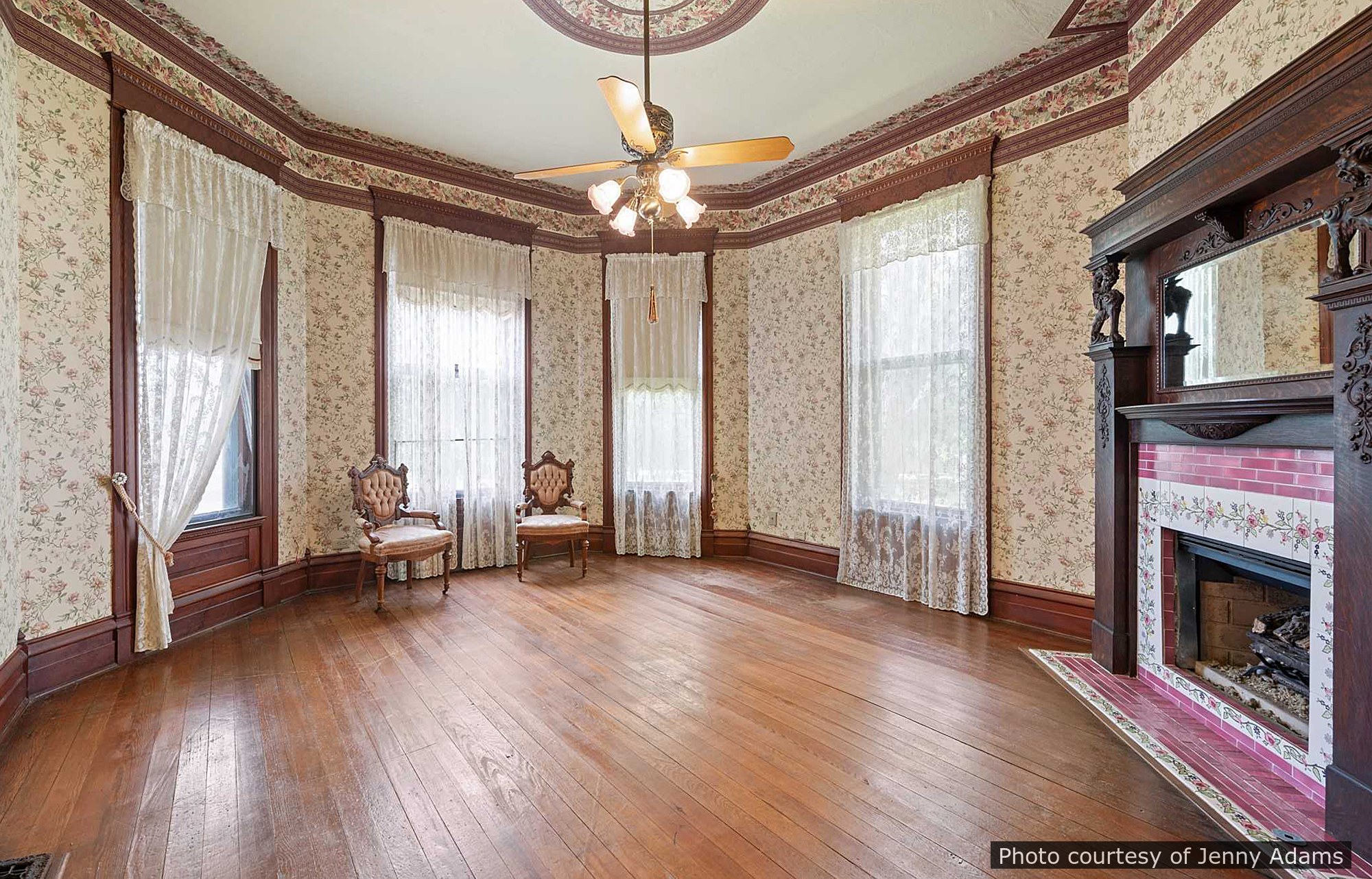 Kincaid Residence, a historic home located in Colleyville, TX designed by architect George F. Barber.