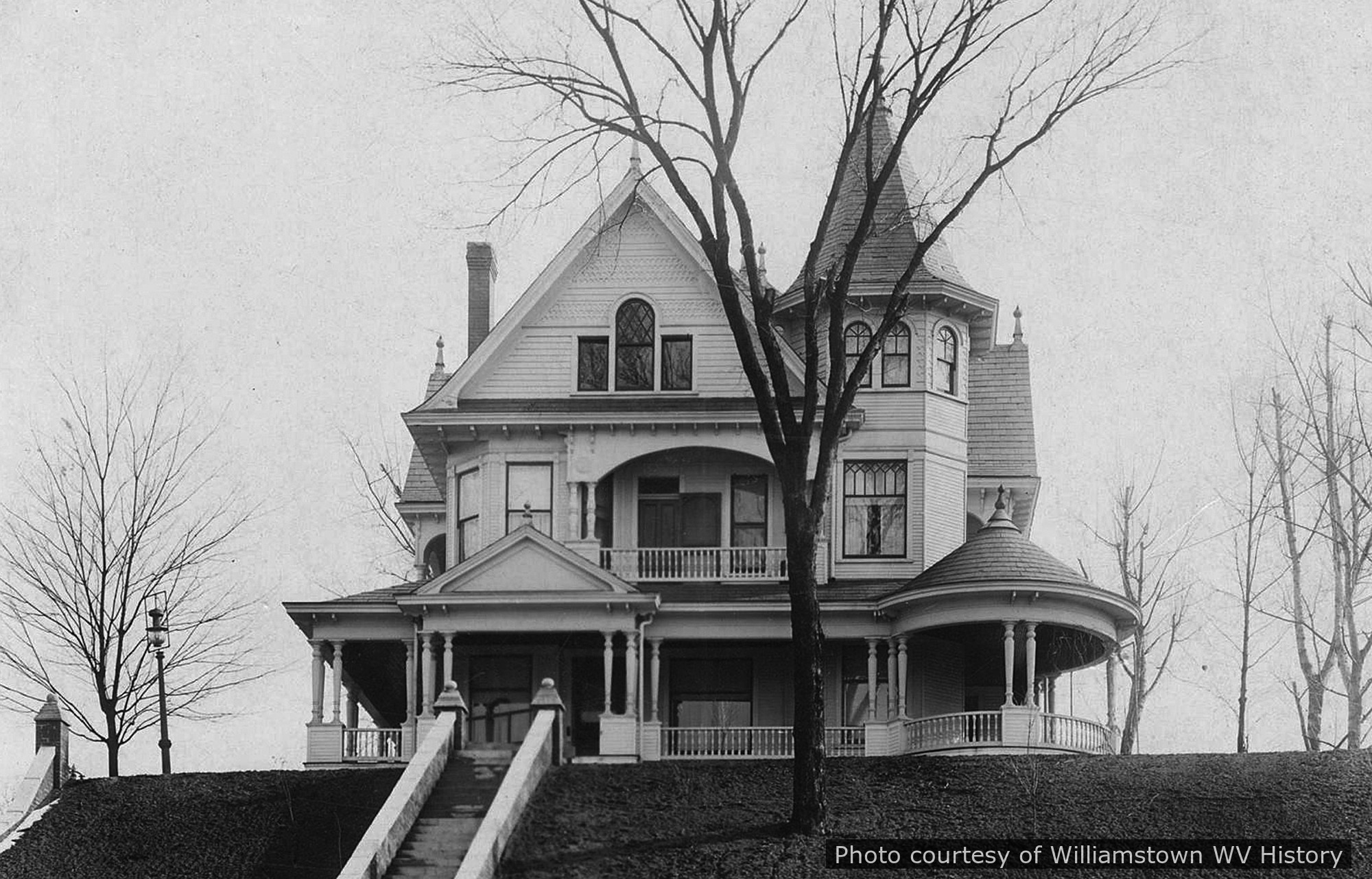 Dowling Residence, a historic home located in Williamstown, WV designed by architect George F. Barber.