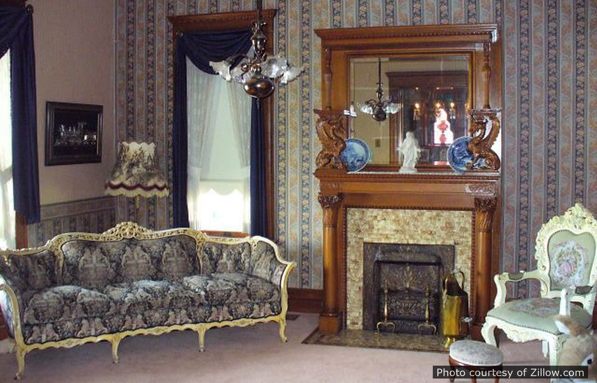 Ray Residence, a historic home located in Gallatin, MO designed by architect George F. Barber.