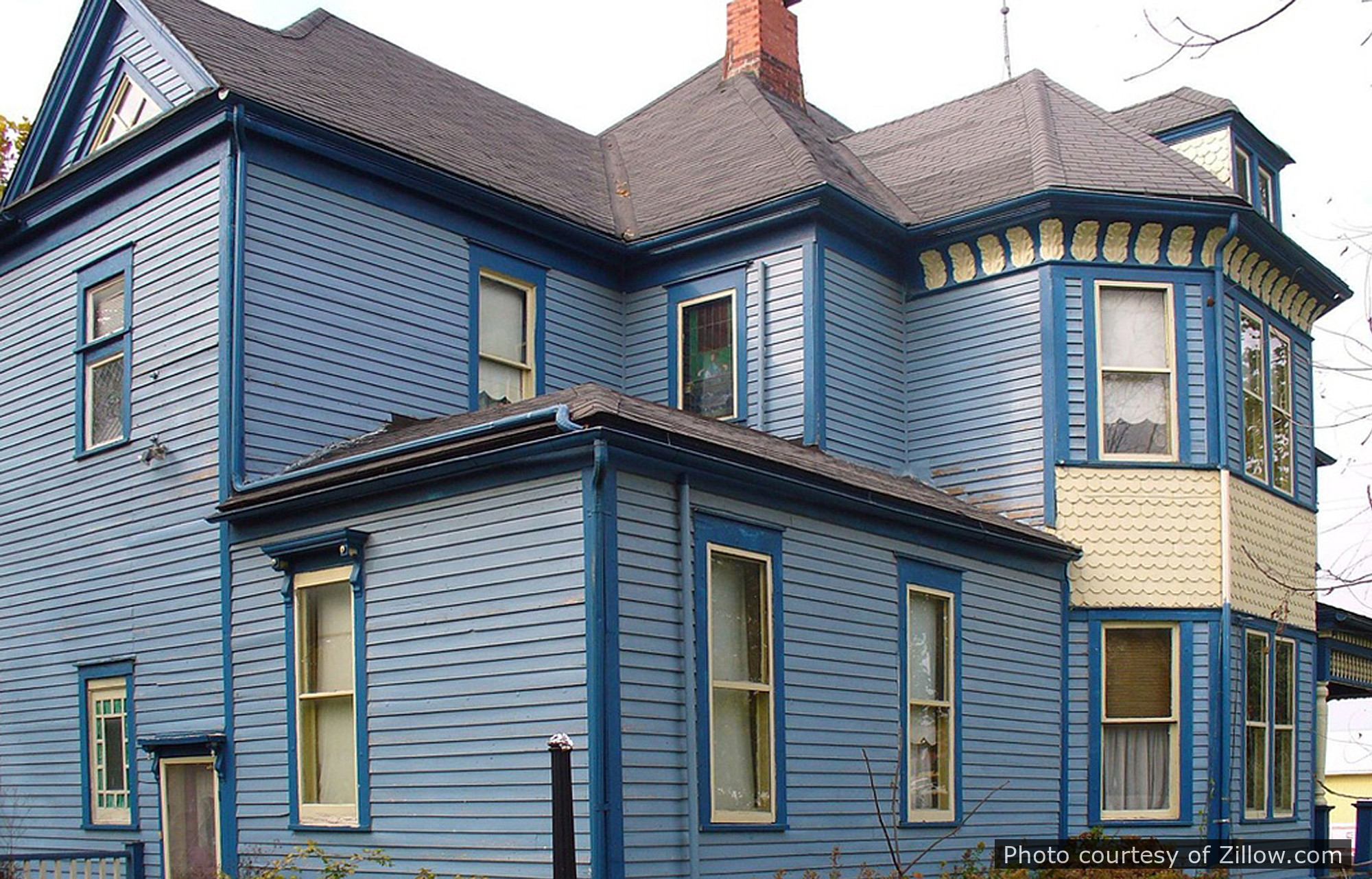 Ray Residence, a historic home located in Gallatin, MO designed by architect George F. Barber.